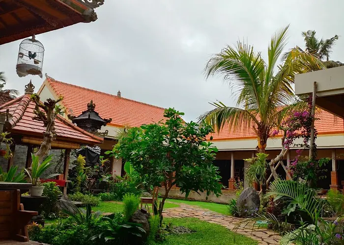 Puri Abian Ari * Karangasem